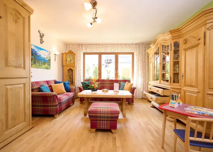 Alpenappartement Traumzeit 베르나우암히엠지